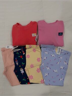 Bundle of Old Navy Girls' Leggings and Crewnecks NWT Size 5t